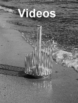 Hier finden Sie Videos über die Herstellung und Verwendung des Kult-Ur-Sprung - Waterphones